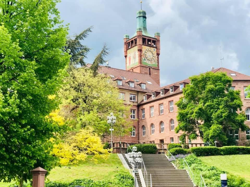 Goldstadt Wohlfühl-Suite Zentrale Lage im Herzen von Pforzheim