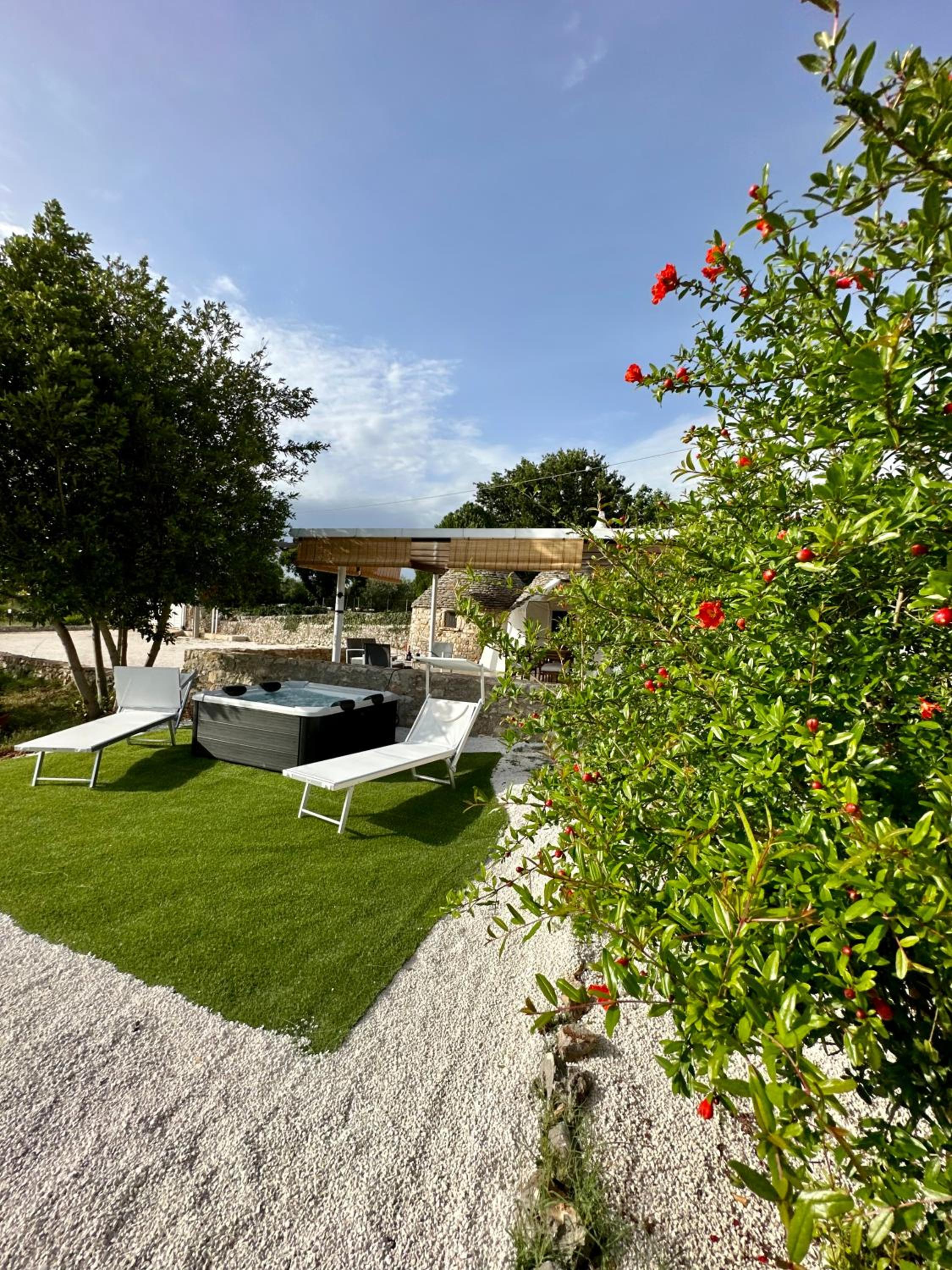 Trulli in contrada view 4