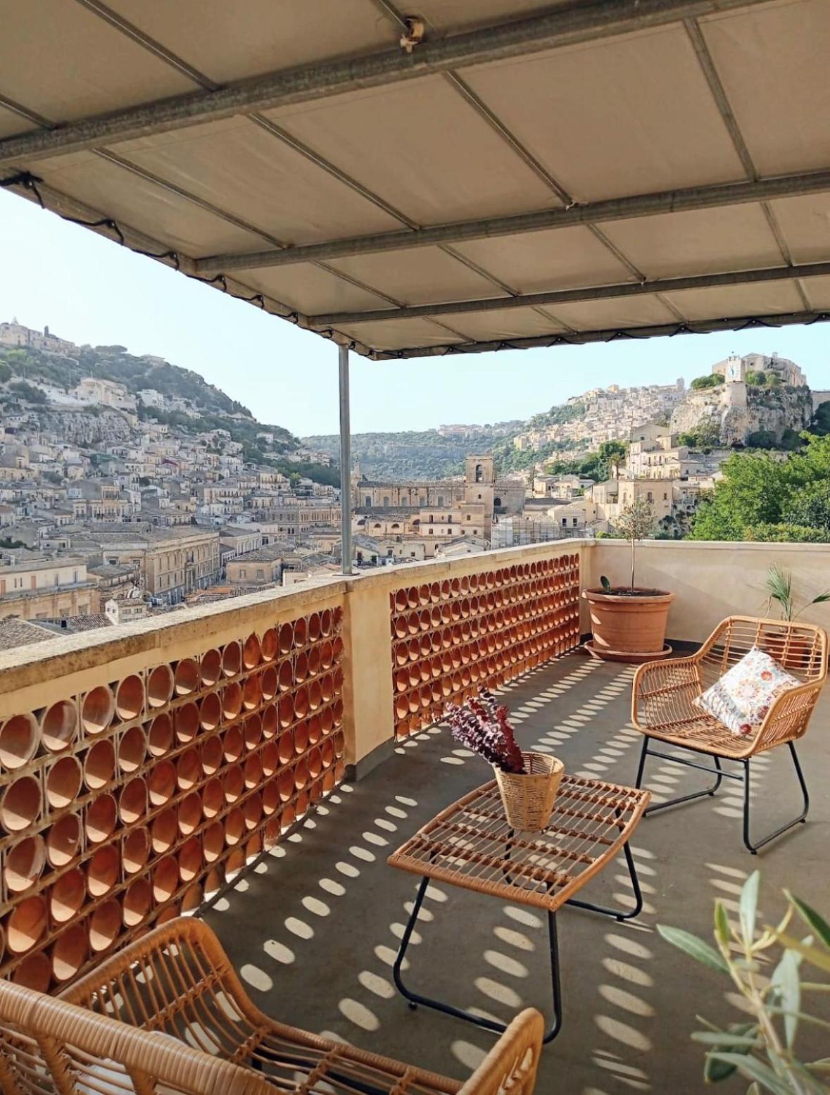 Modica Vacations - Villa Luci - Property Image 1