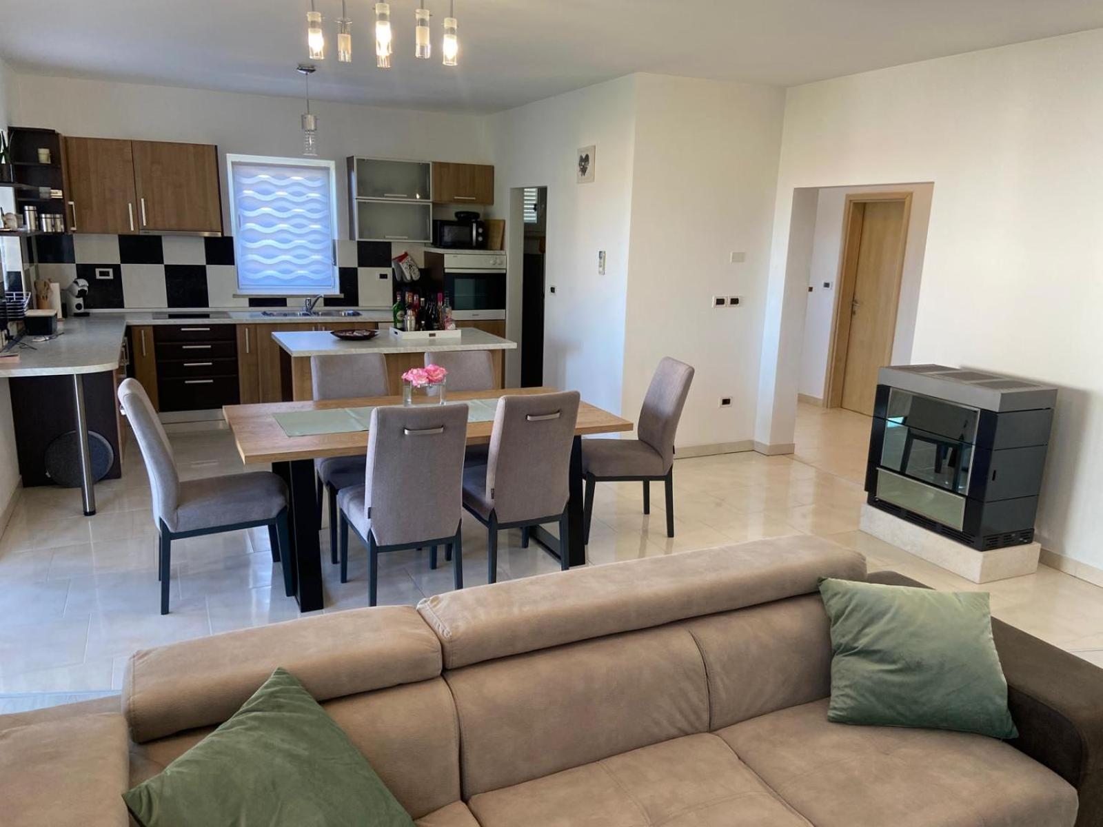 Holiday Home Mihaela photo 4