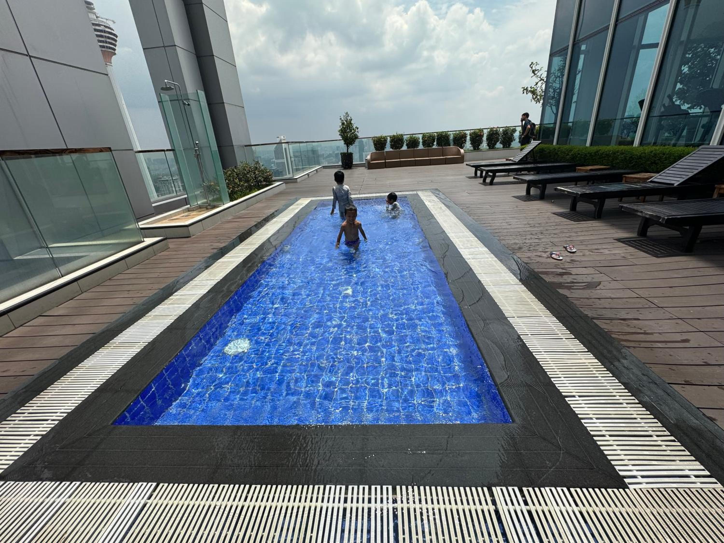 The Platinum KLCC By Infinity Pool