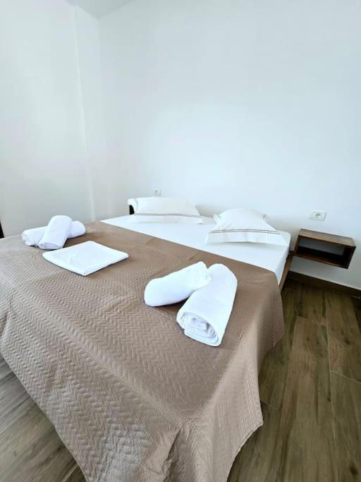 Ambelas Getaways