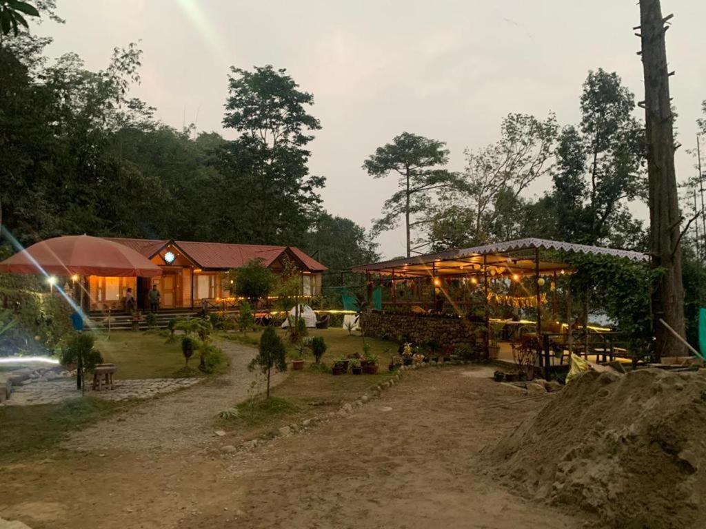 Goldelux Retreat