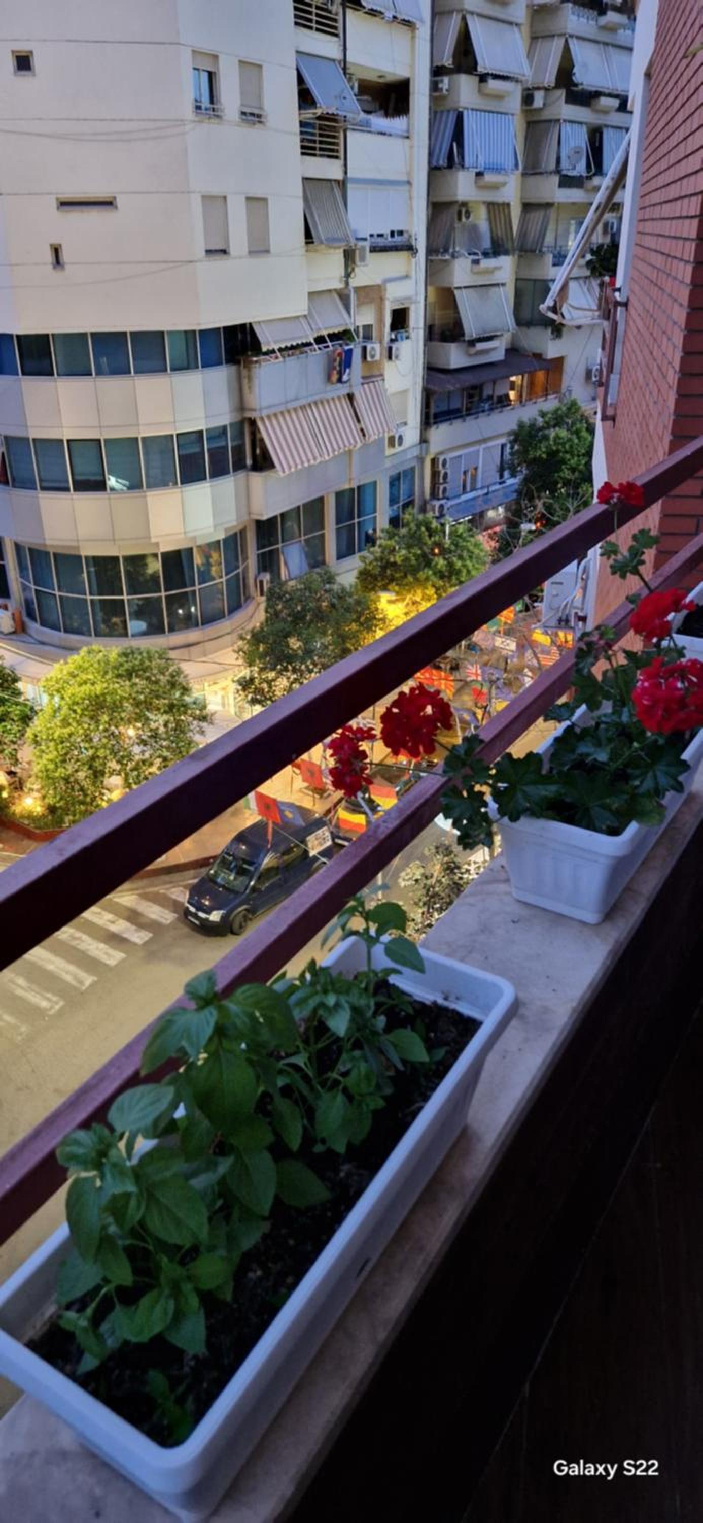 Central Deluxe Apartment