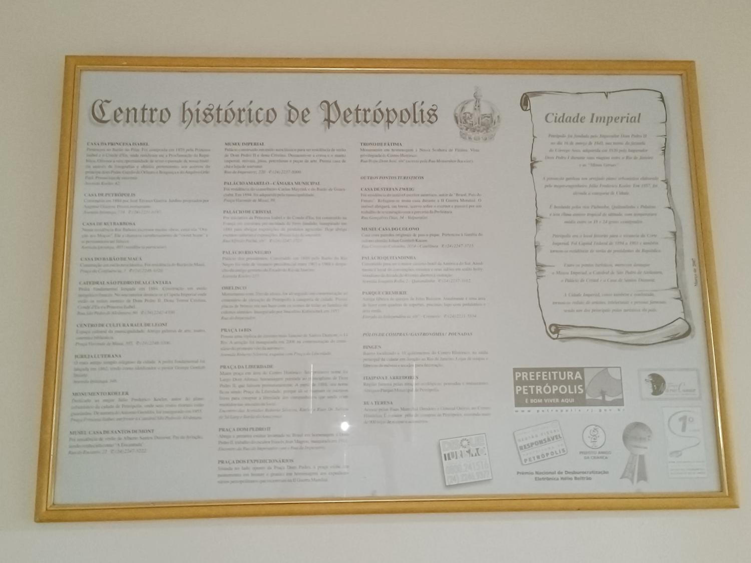 Apto no Centro de Petrópolis