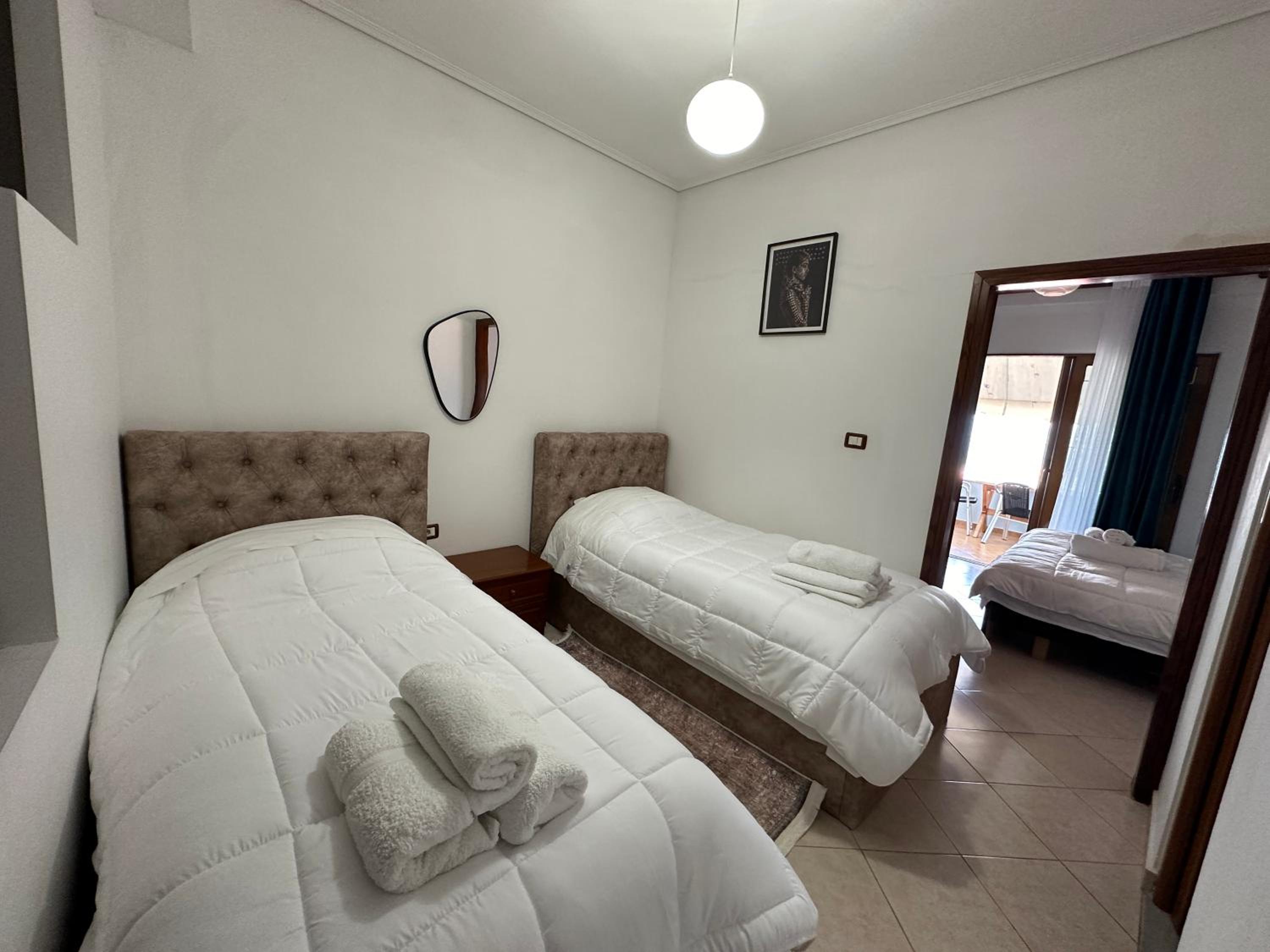 SHEMO Apartments