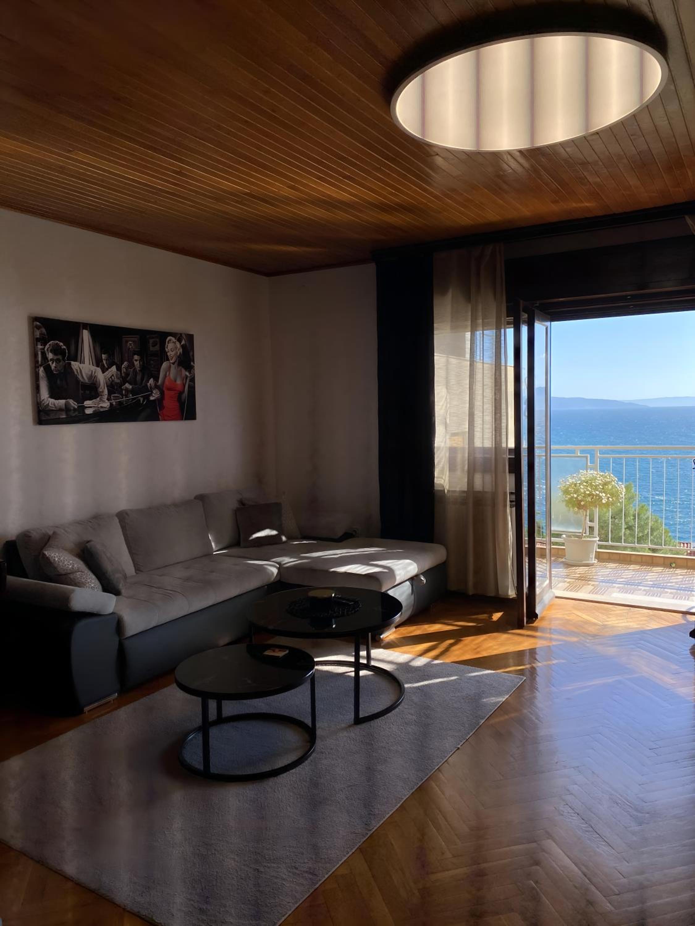 SLAVANTE RESIDENCE