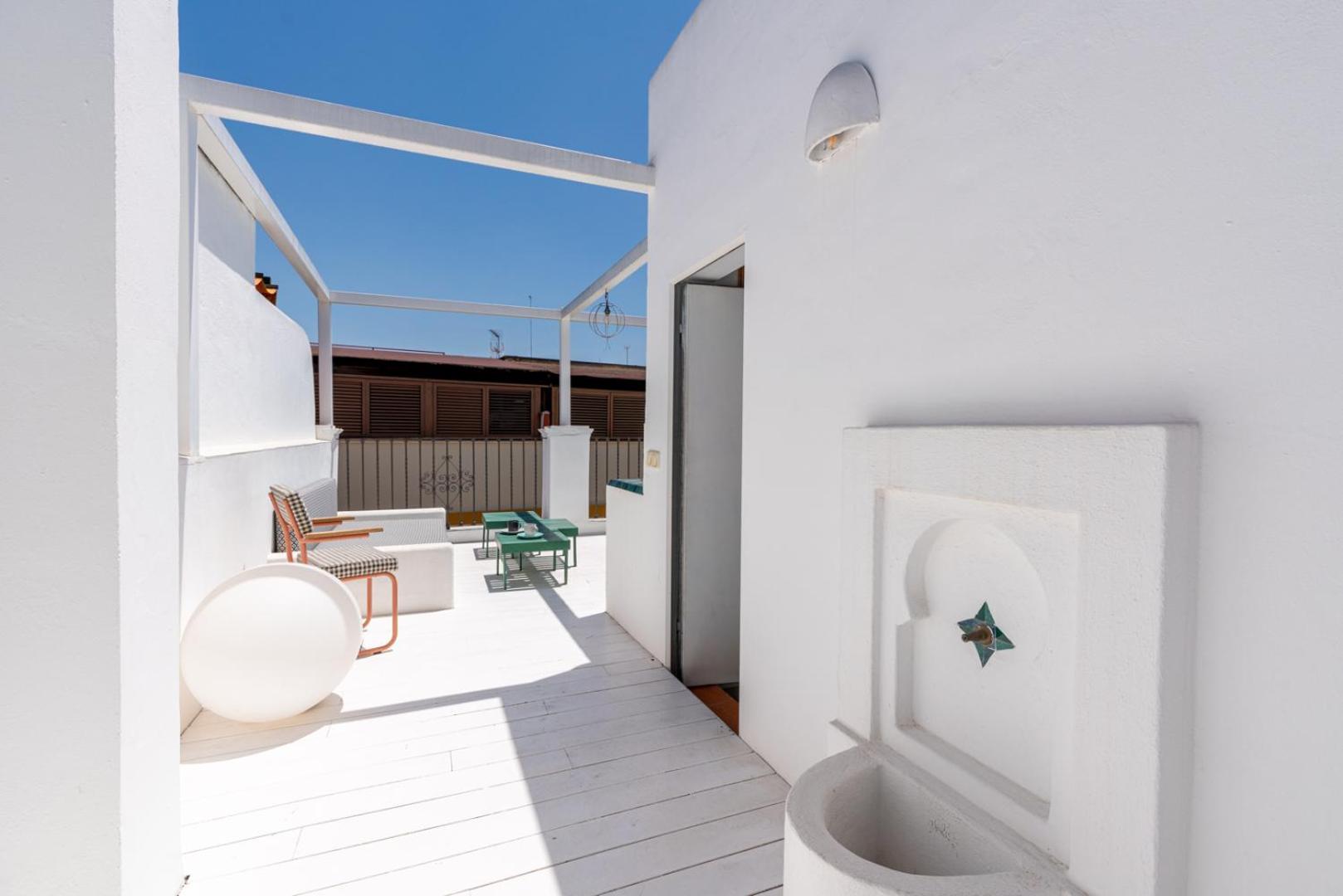 G8 Casa San Bernardo Calle Guadaira