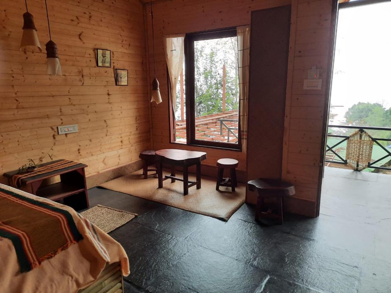 Goldelux Retreat