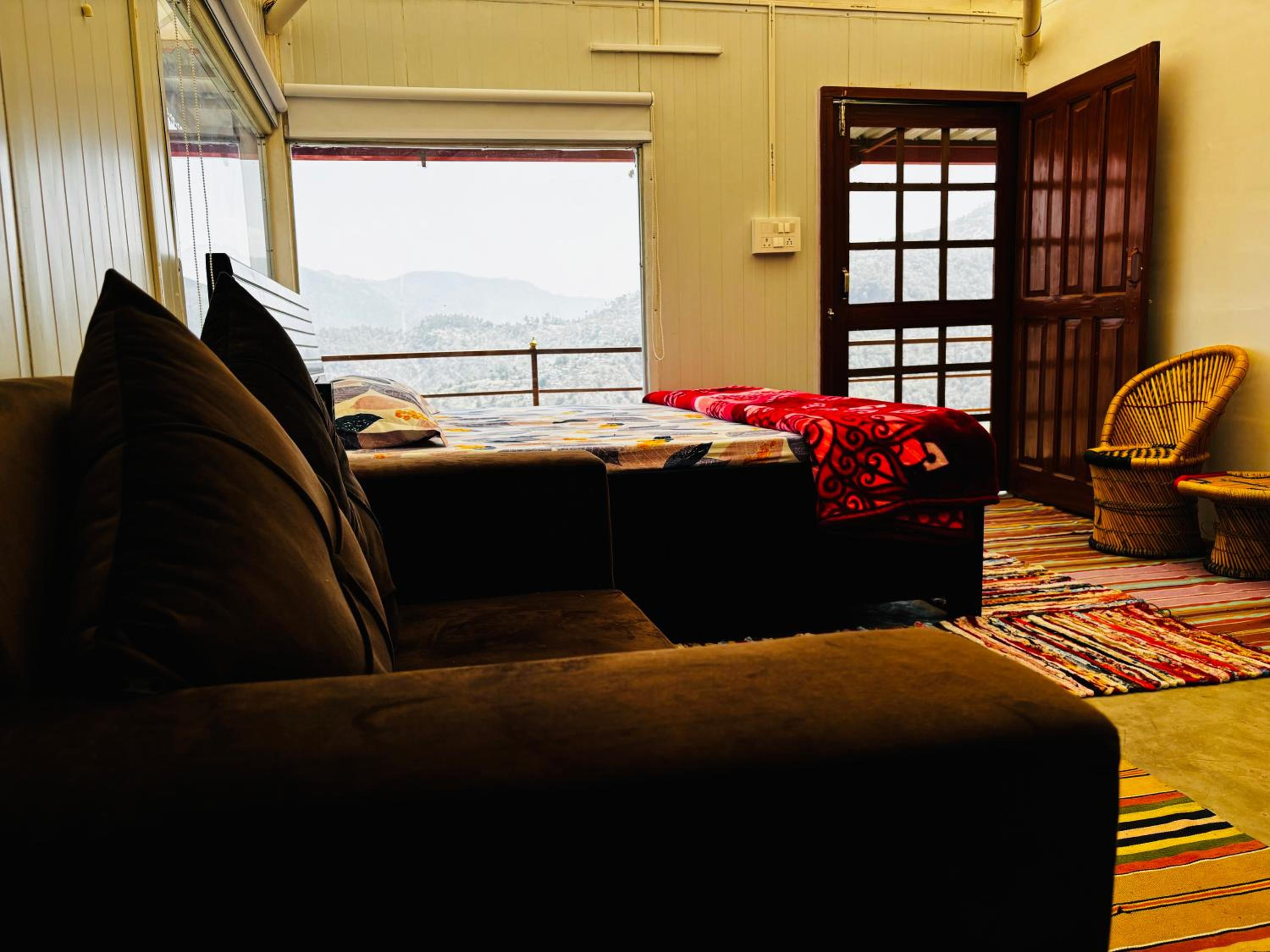 Aipan Homestays