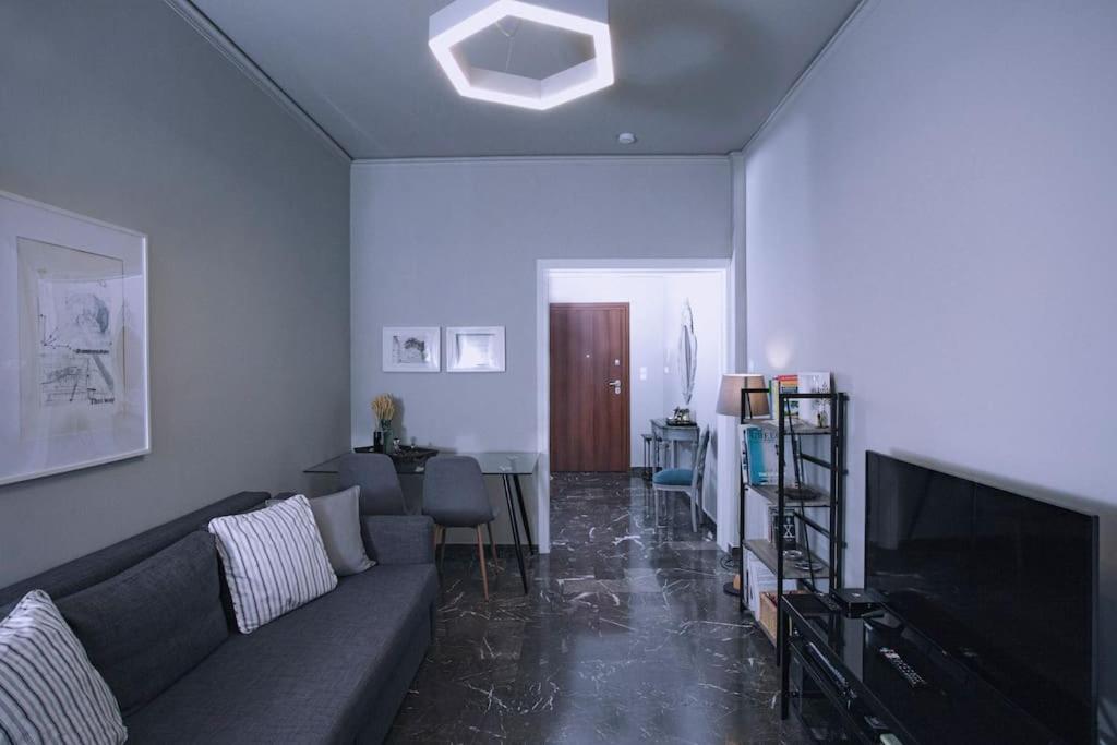 Urban apt Metro line 3 1min walk