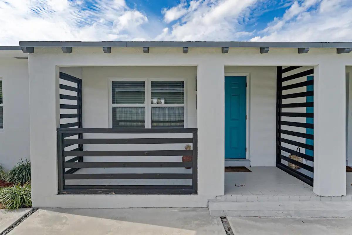 Renovu Premium House in Miami
