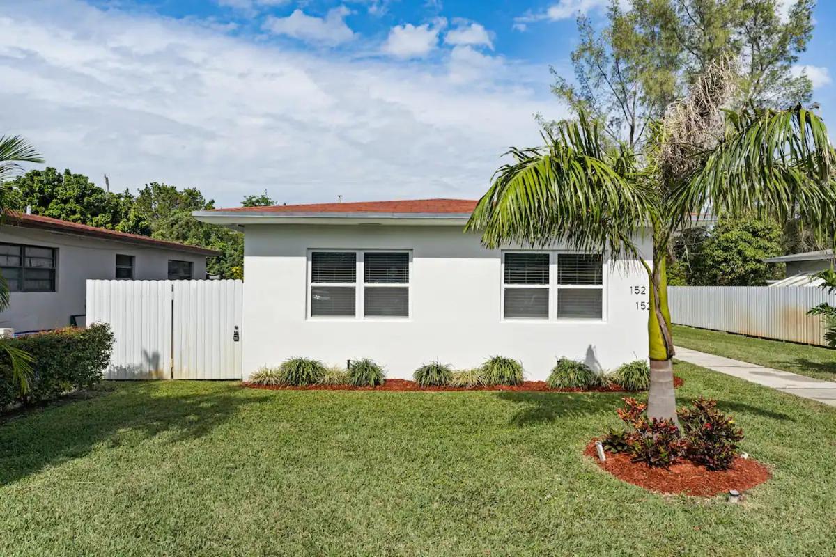 Renovu Premium House in Miami