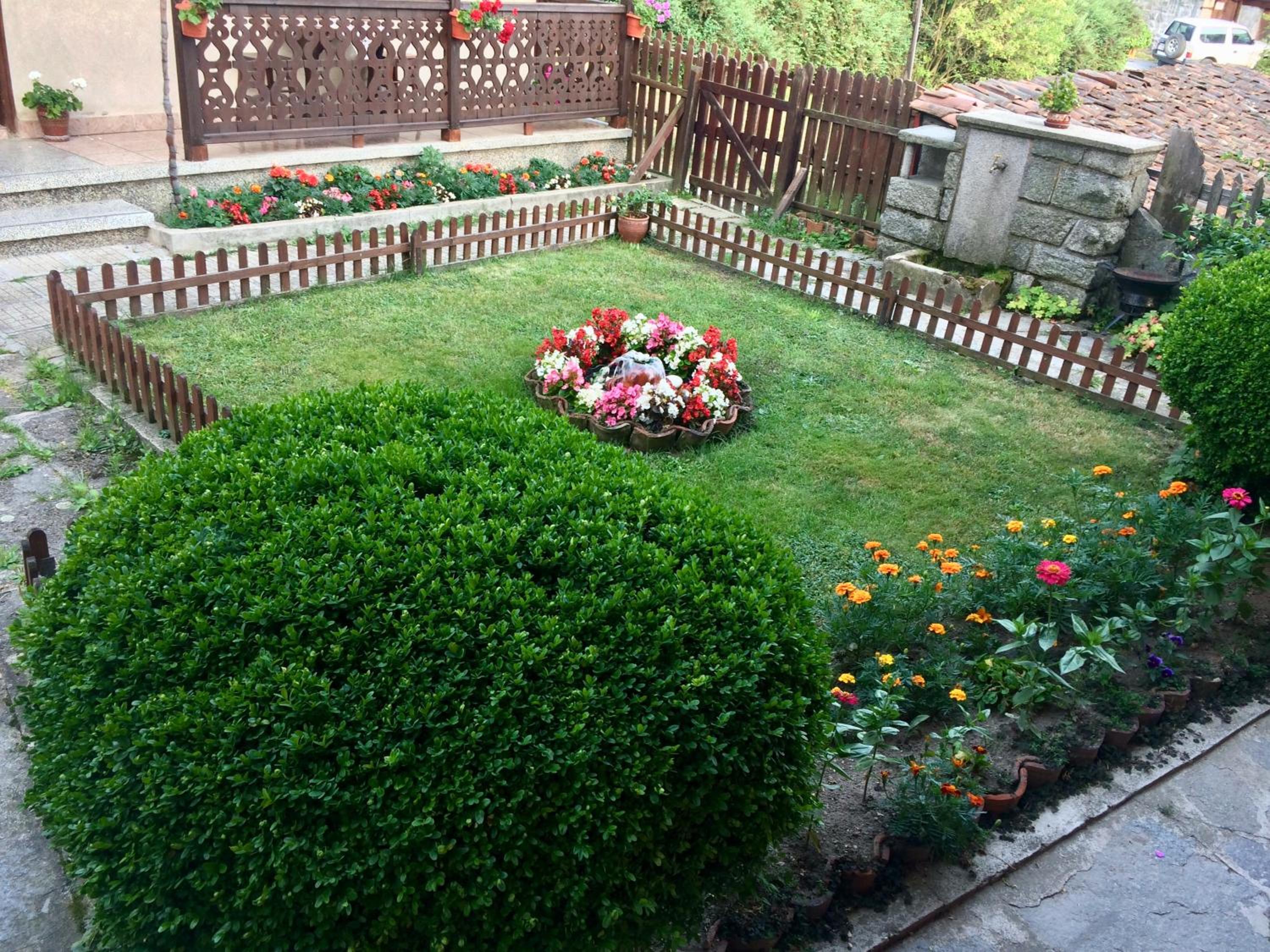 Guest Rooms Dona