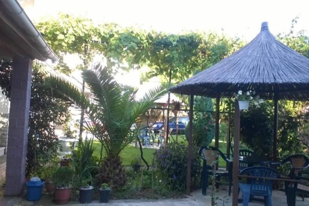 Summer House -Room for 5 people in 1st Floor - J