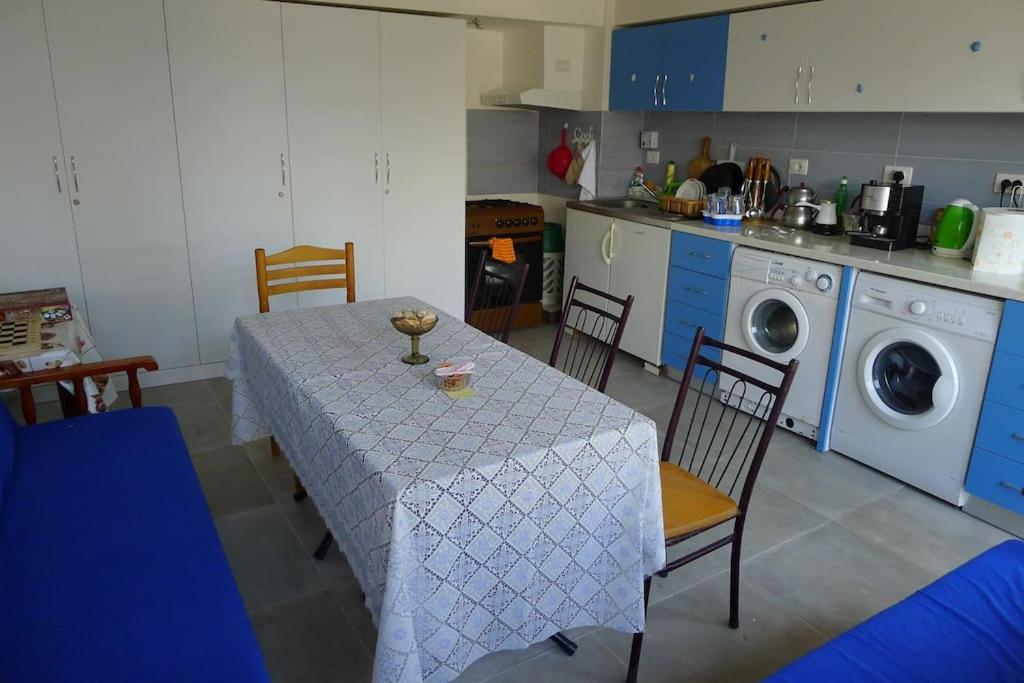 Summer House -Room for 5 people in 1st Floor - J