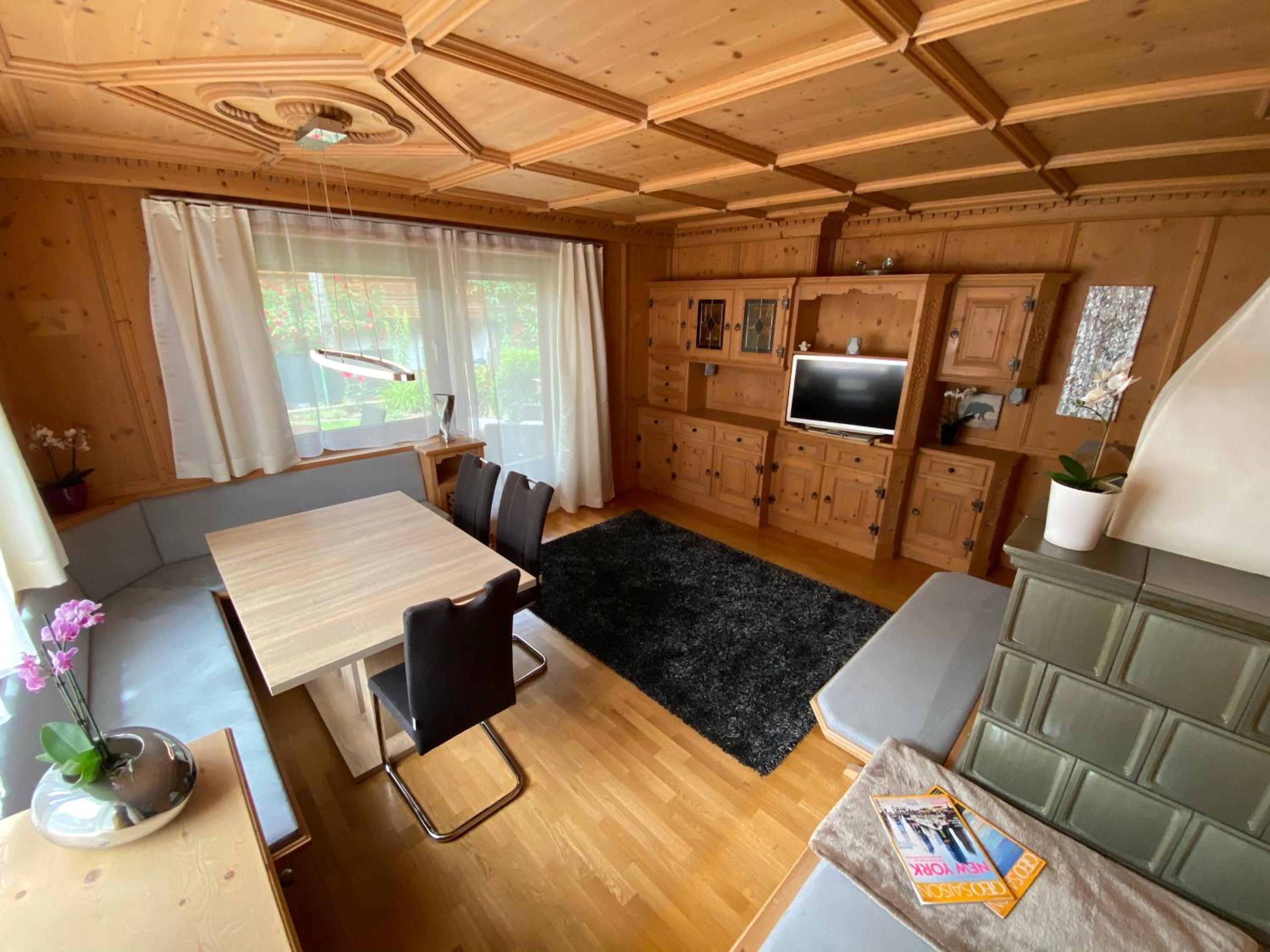 Ferienhaus Schaiter - Ganzes Haus mit Garten und gratis Parkplatz