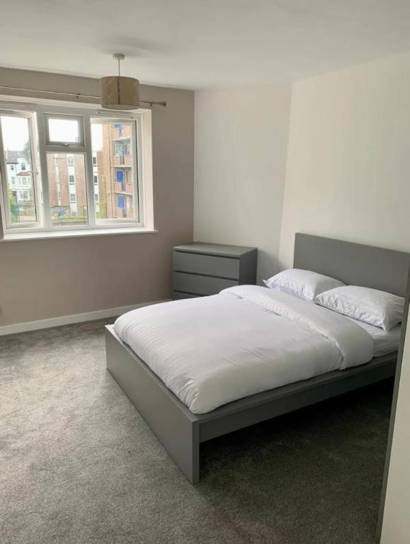 Karen House R2
