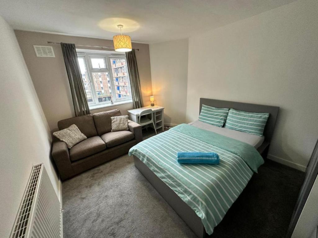 Karen House R2