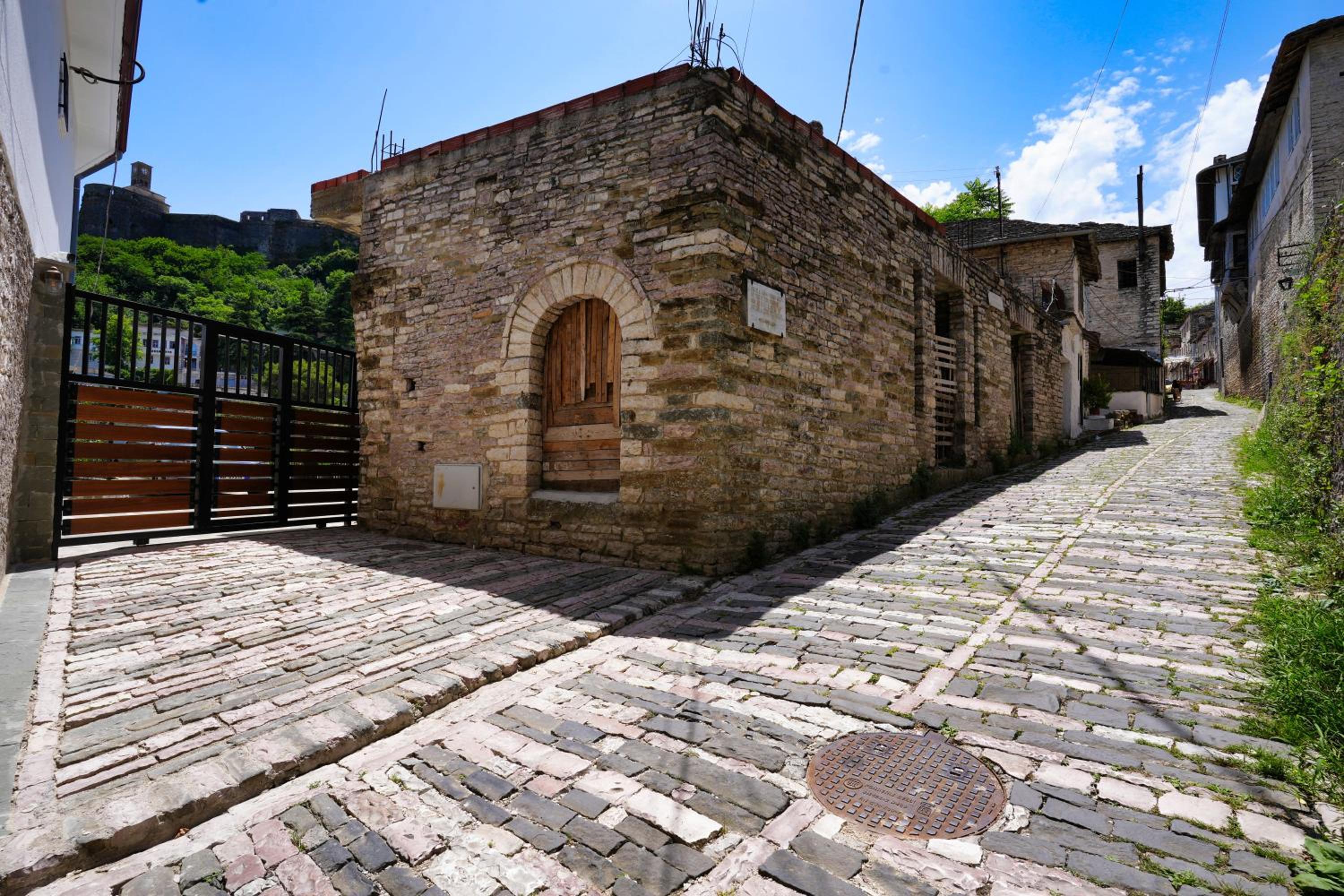 Castlefront Villa photo 3