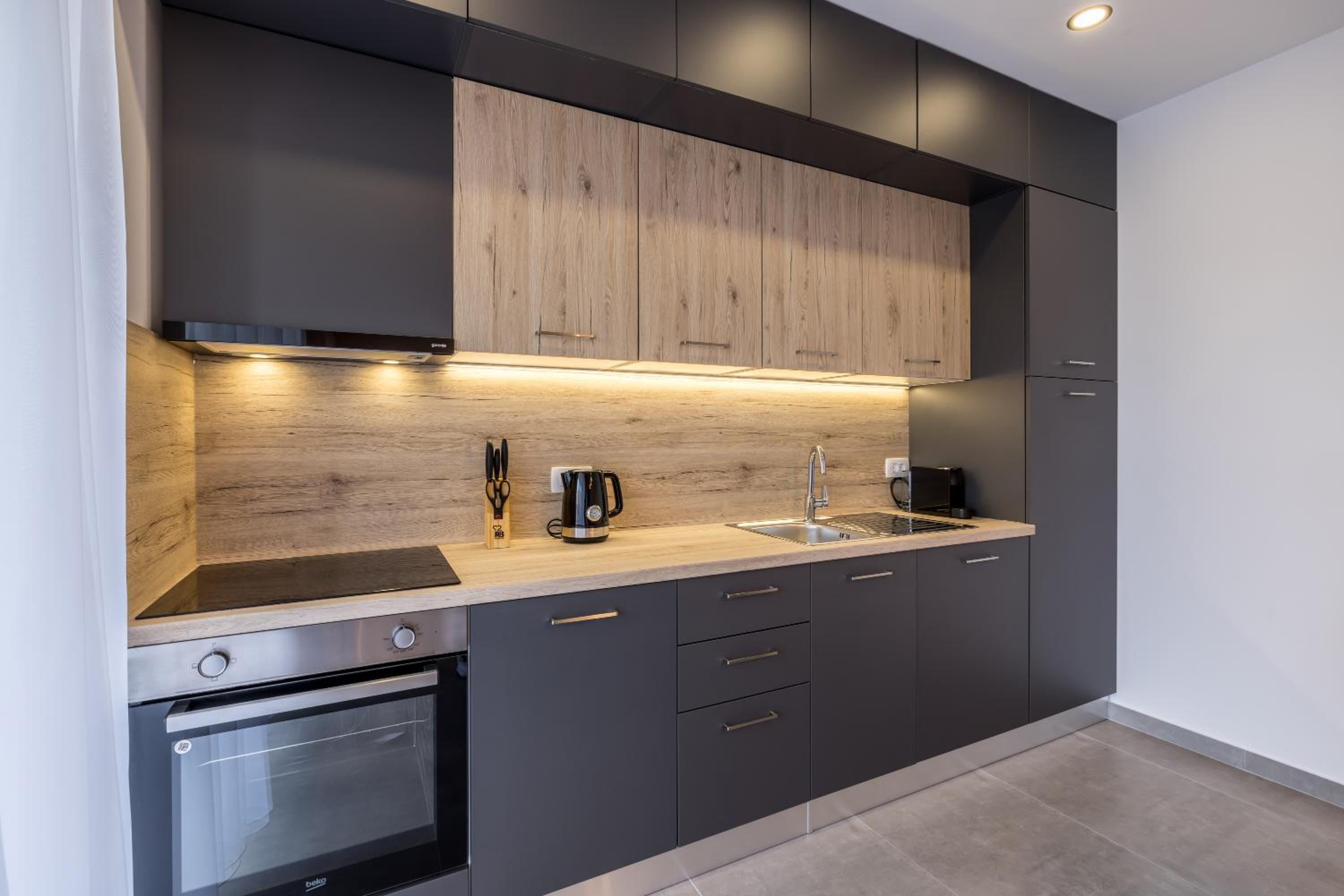 Adriatic Nest, Cozy and Modern Two Bedroom Apartment