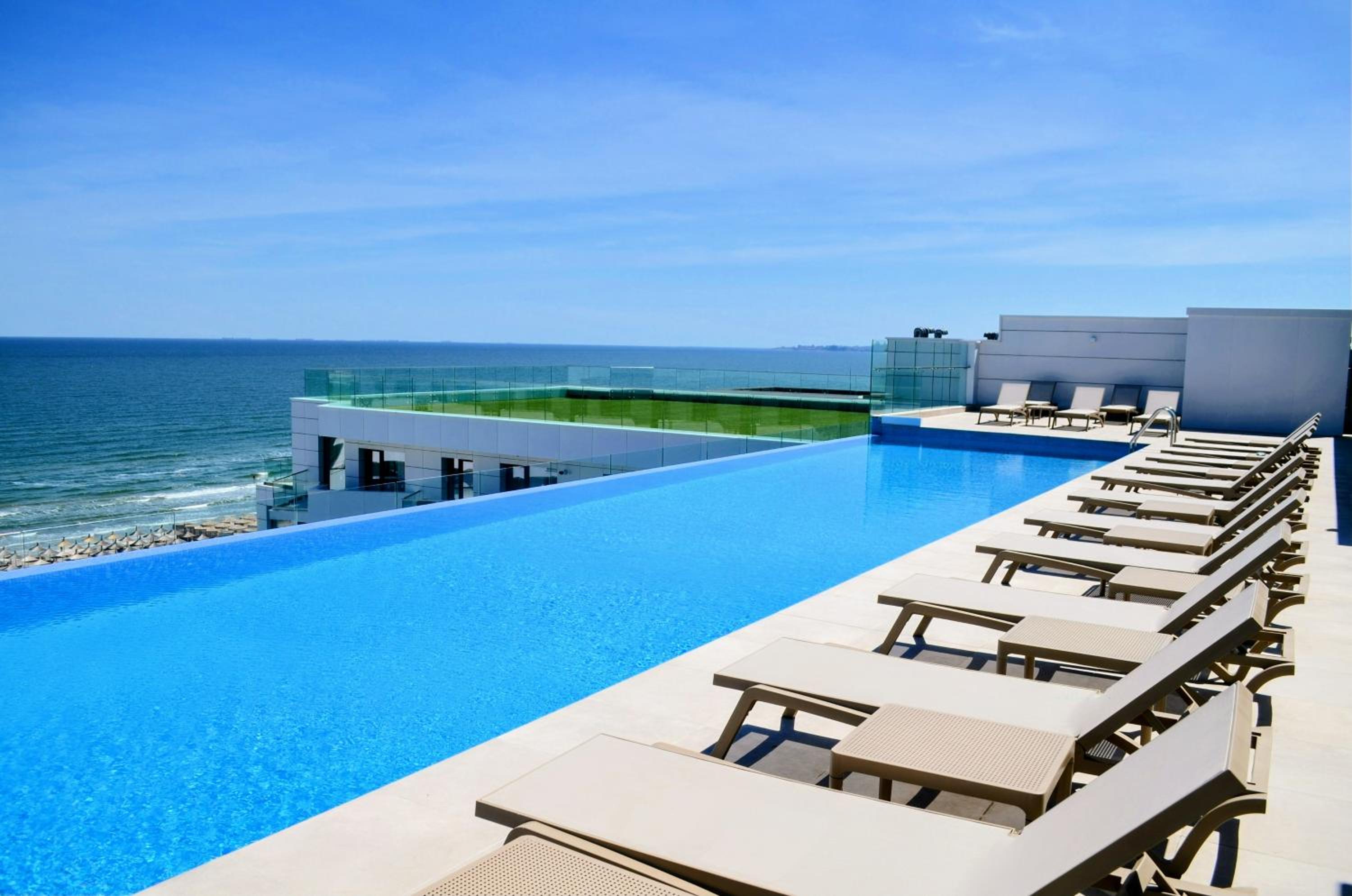 5 Senses by Jorge in Infinity Pool & Spa Resort view 2
