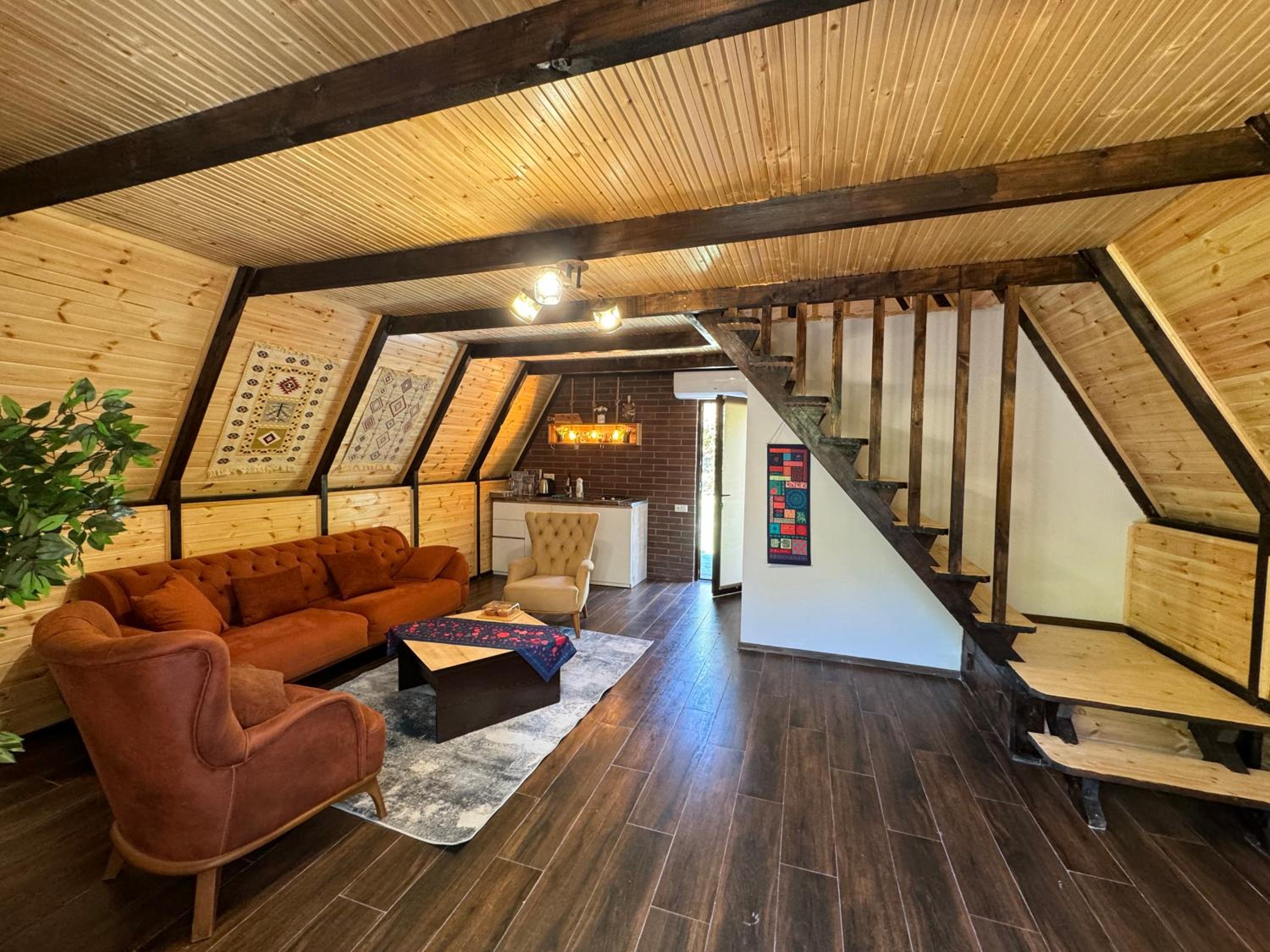 cottage machakhela