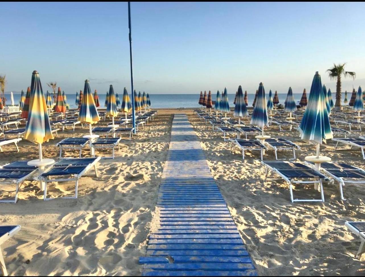 Chrigrey Holiday Apartments & Durres Beach