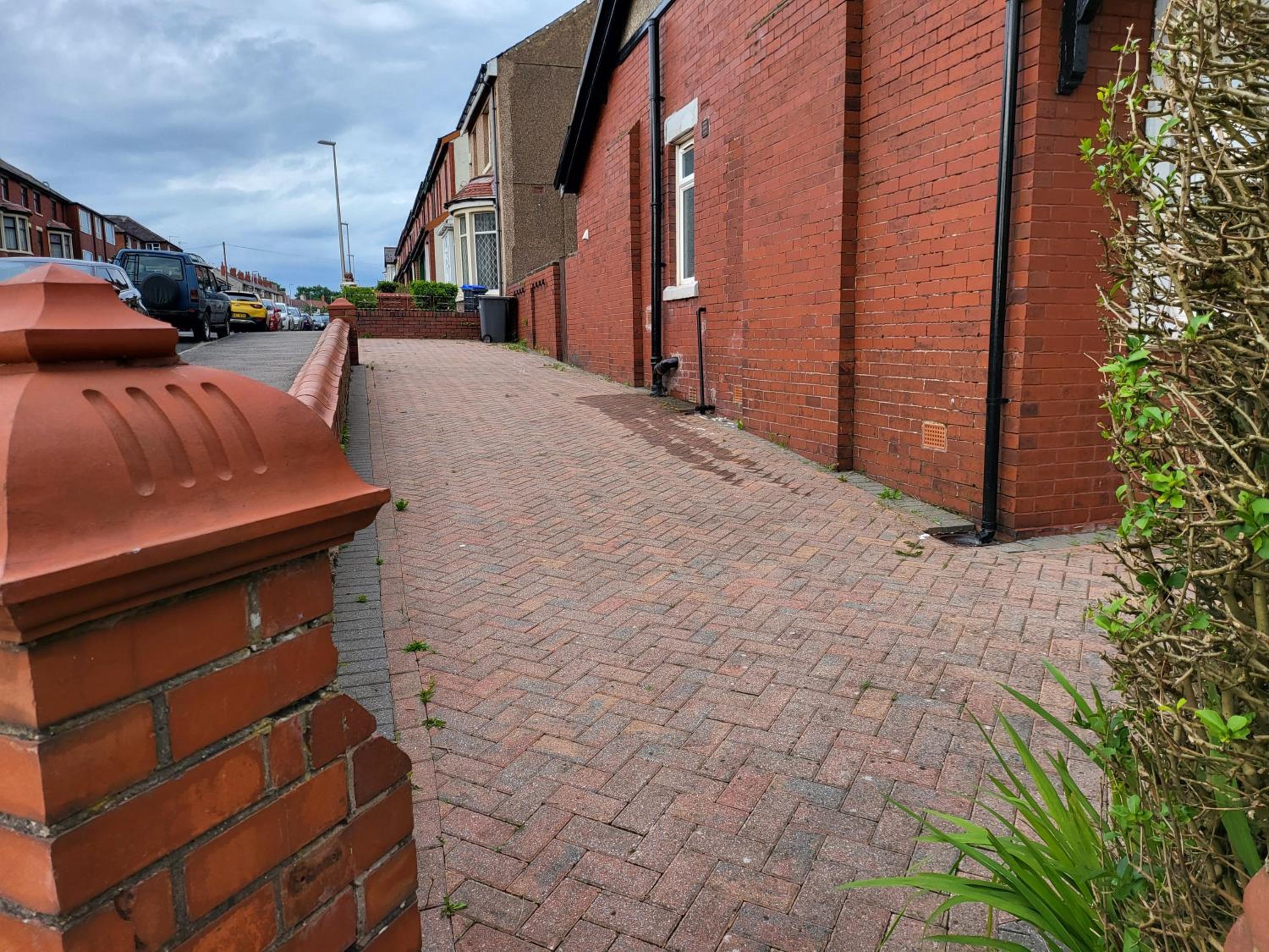 Country Style Modern Self Catering 3 Bedroom Bungalow in Blackpool view 3