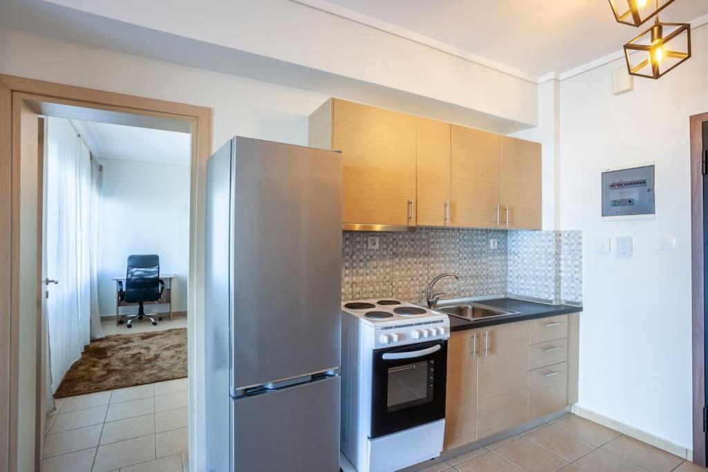 AD Railway Area Apt Thessaloniki Center 4p