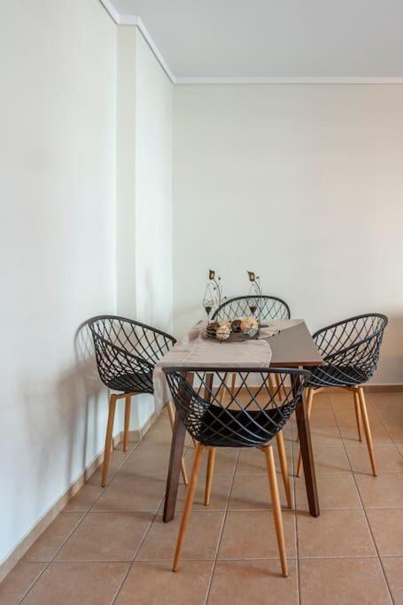 AD Railway Area Apt Thessaloniki Center 4p