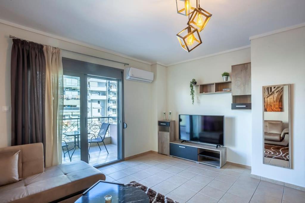 AD Railway Area Apt Thessaloniki Center 4p