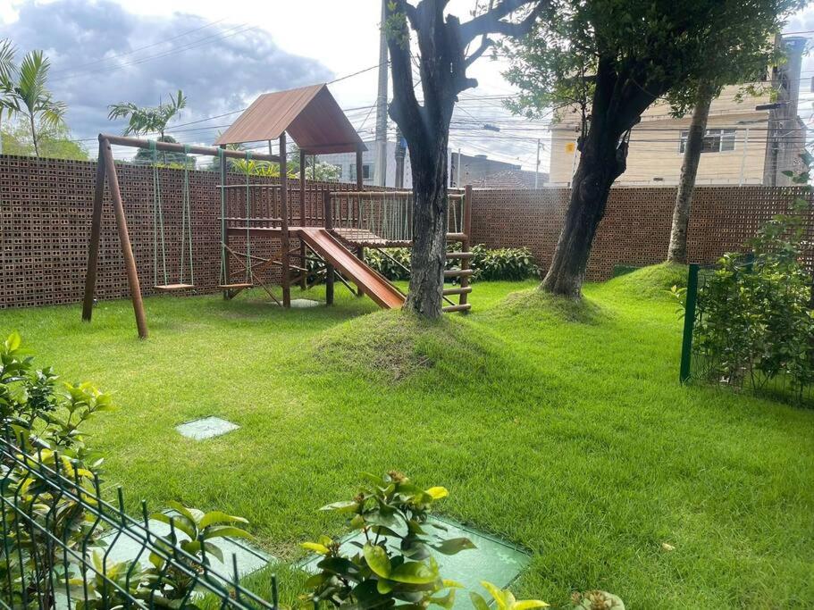 Flat Premium UFPE-UFRPE - Hospital das Clinicas - Andar alto - CAXANGA