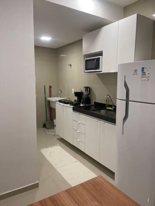 Flat Premium UFPE-UFRPE - Hospital das Clinicas - Andar alto - CAXANGA