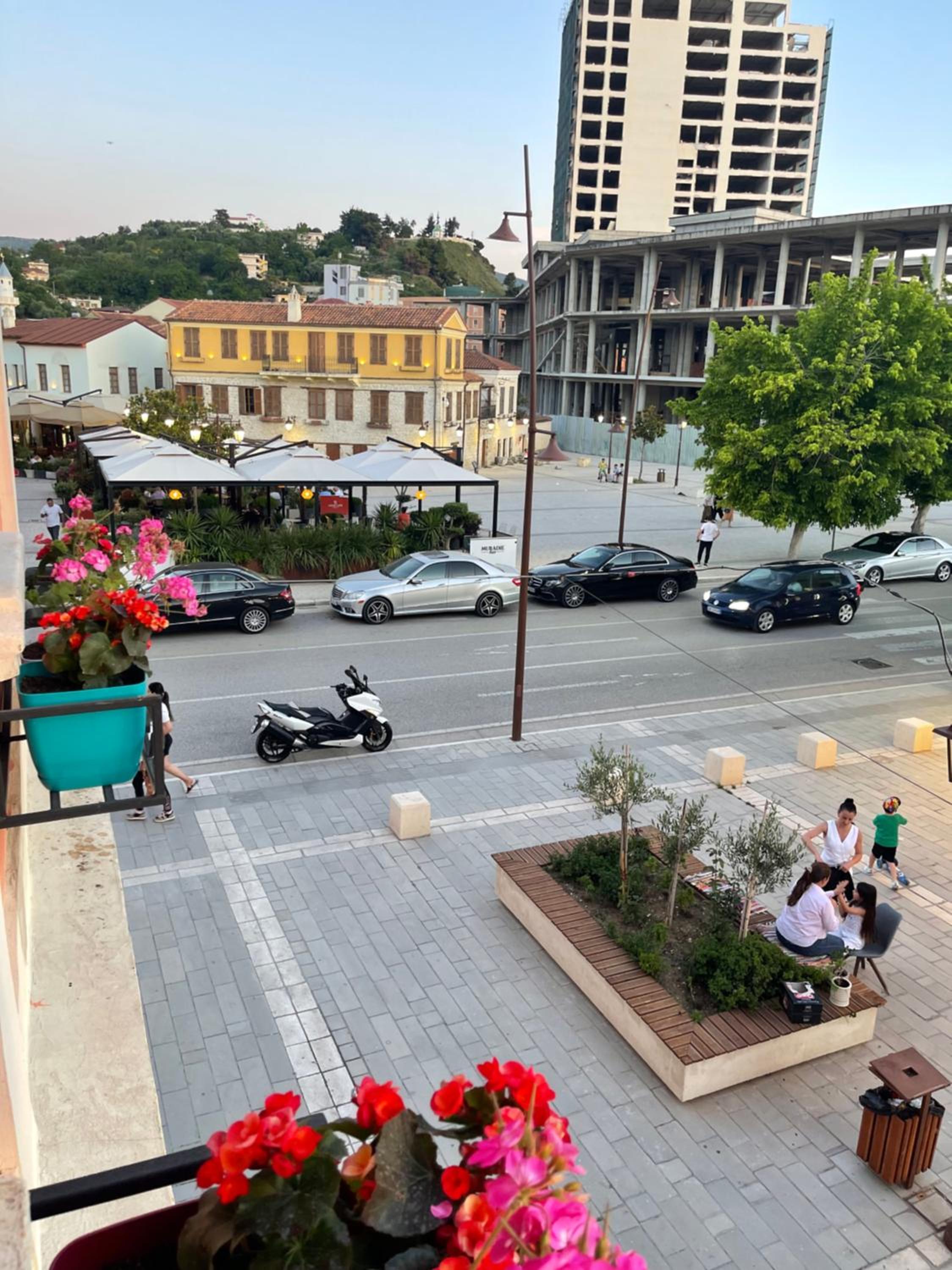 The cosy inn vlora