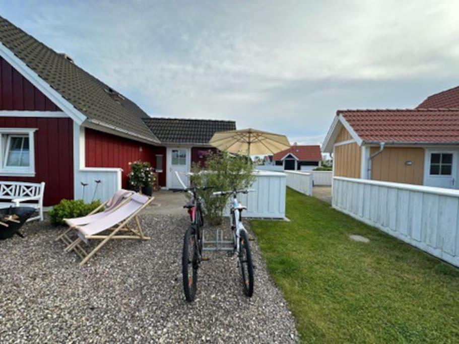 Hyggeligt sommerhus tæt på vandet i Bro Strand