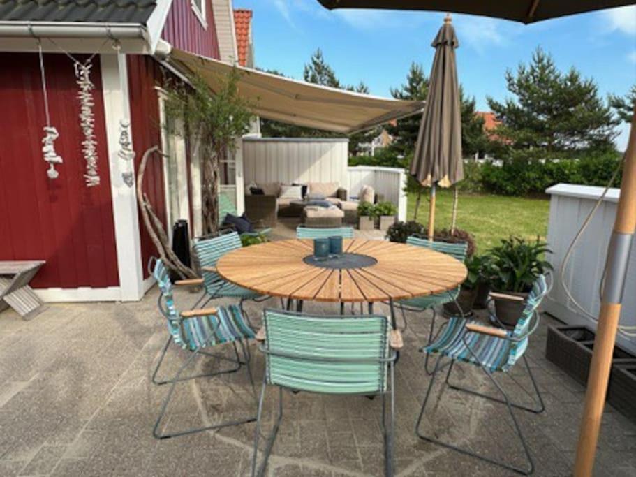 Hyggeligt sommerhus tæt på vandet i Bro Strand