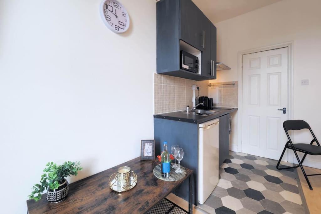 S4 Studio In The Heart Of Kilburn London Zone2