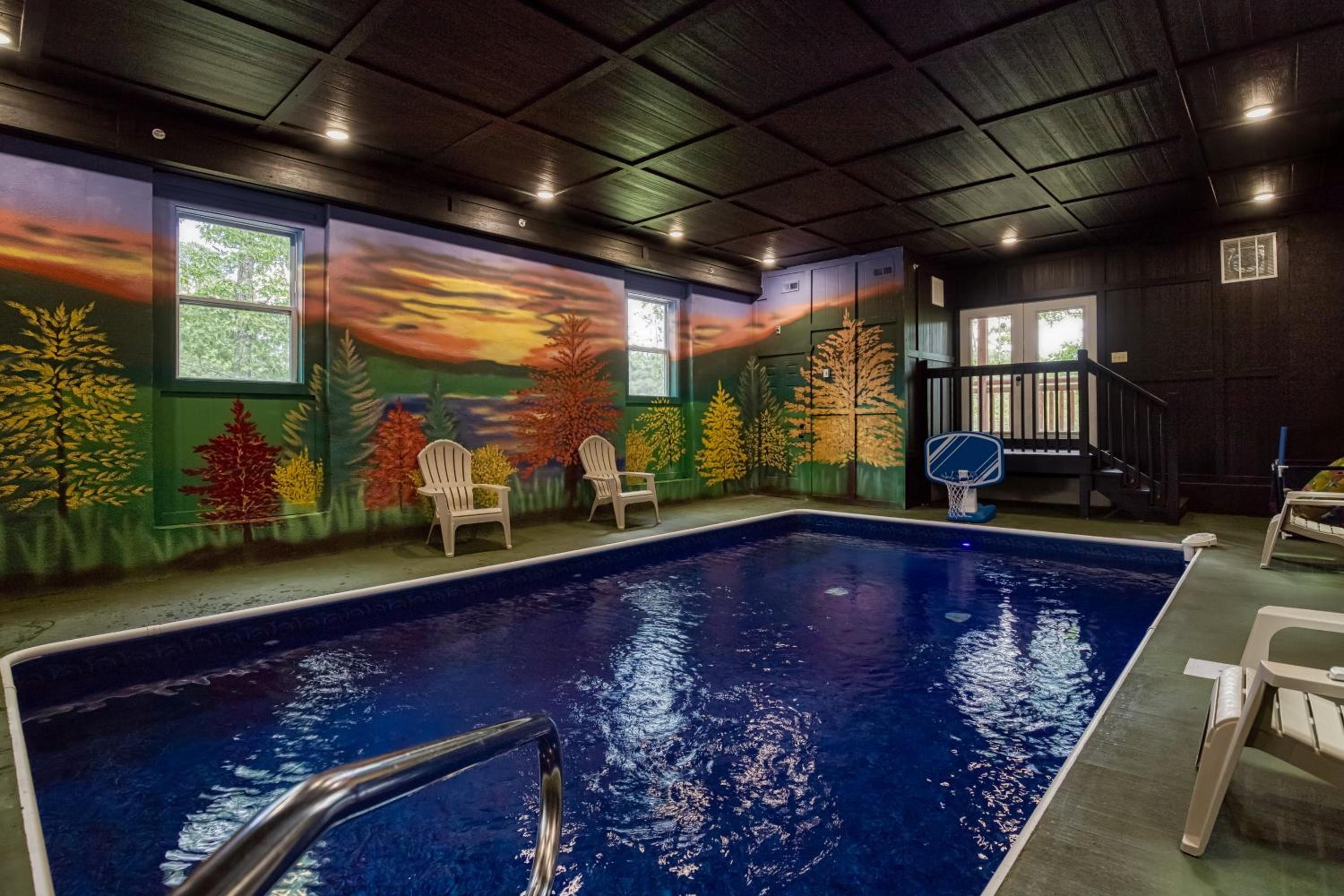 Majestic Splash-8 Bedroom, Indoor Pool, Hot Tub, 560 FREE tickets each paid day