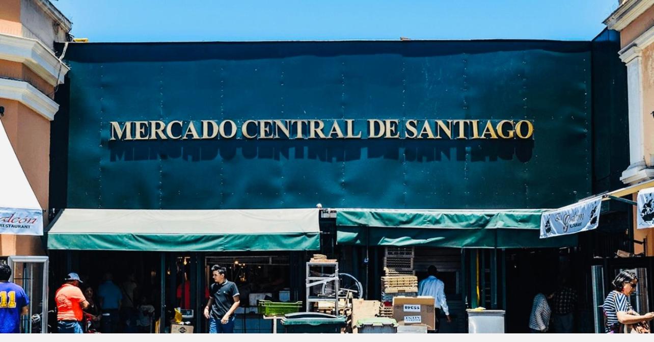 A8Metro Santa Lucía, clínica Católica Casco histórico
