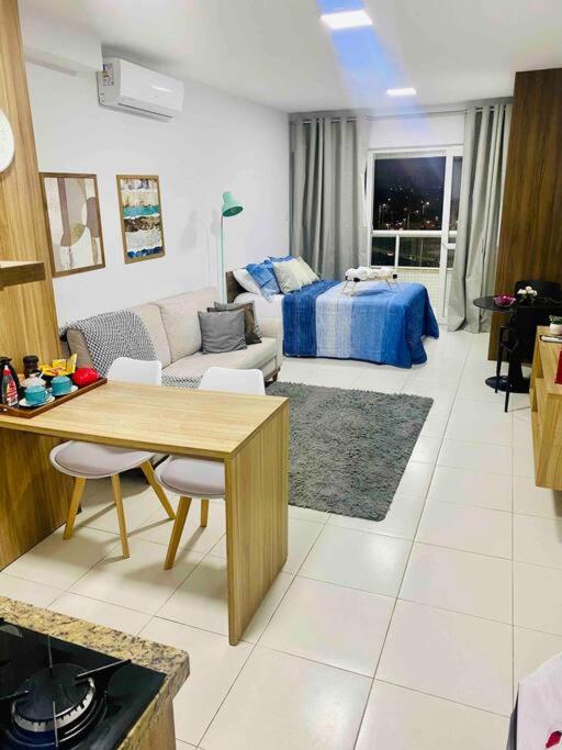 Studio 402 Salvador, Fantástico, com Vista Mar, no Bairro de Jardim Armação, a 300m do Novo Centro de Convenções de Salvador - CCS e do Parque dos Ventos