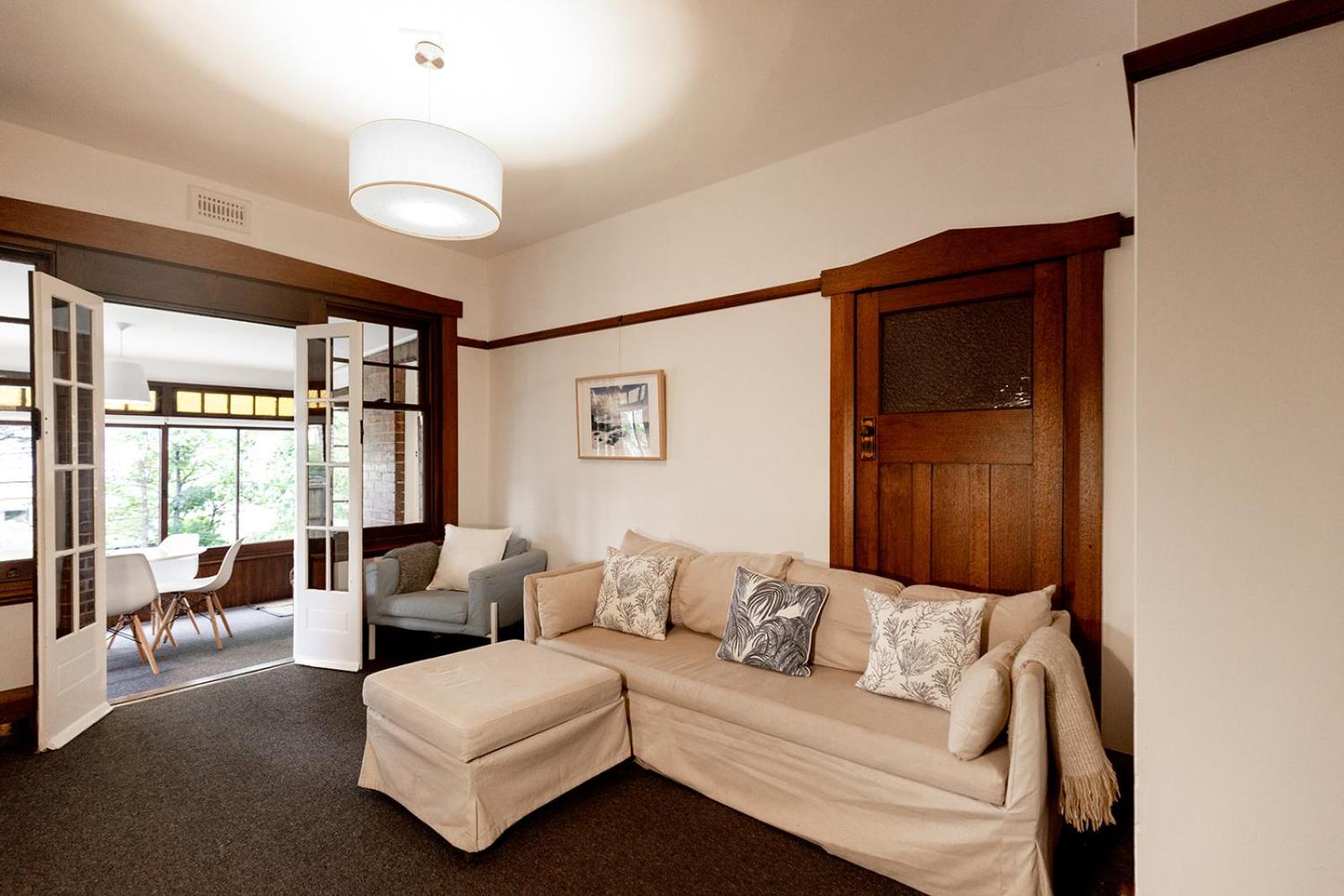 Buckley's Rest - 2 Bdrm Apartment in Battery Point