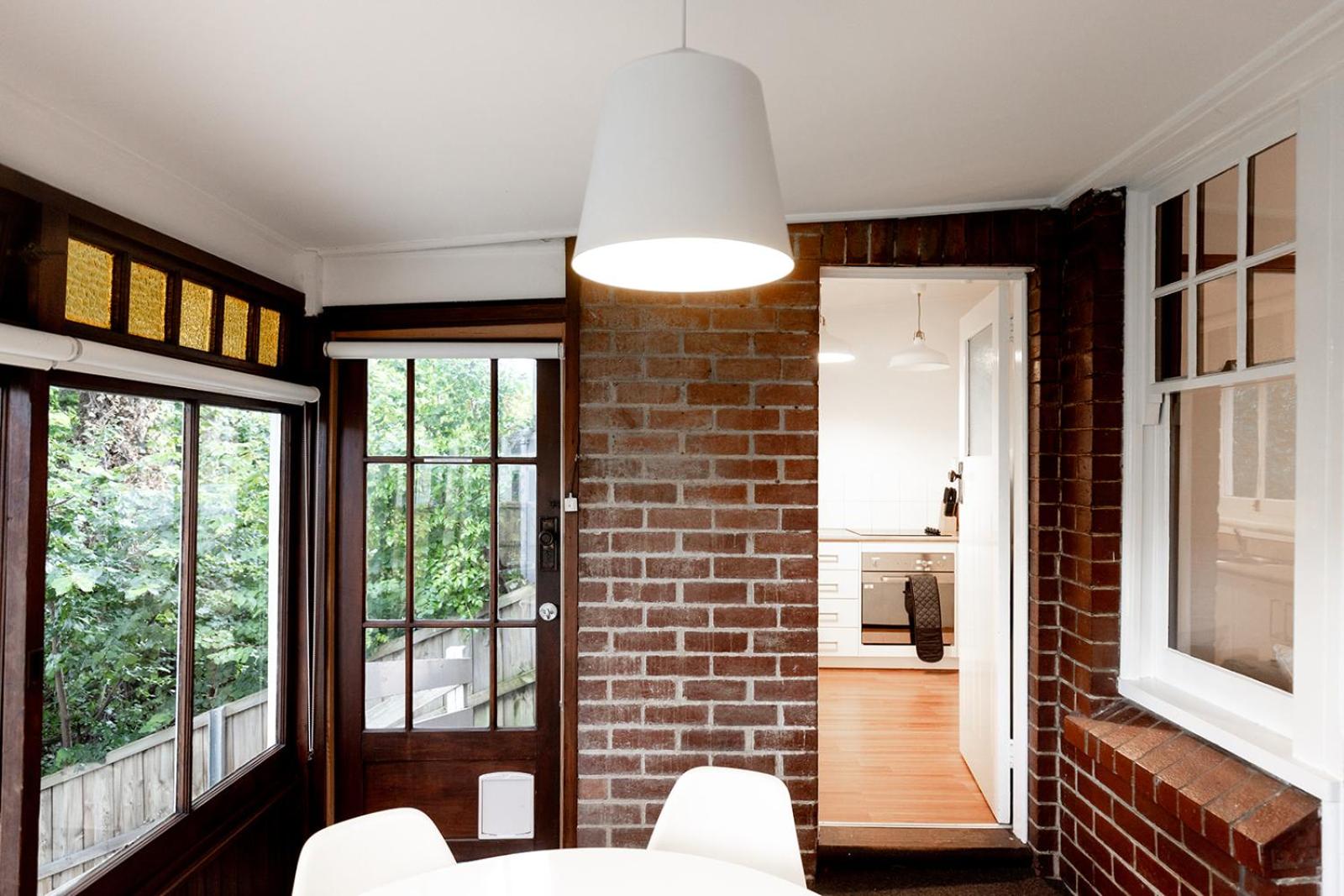 Buckley's Rest - 2 Bdrm Apartment in Battery Point