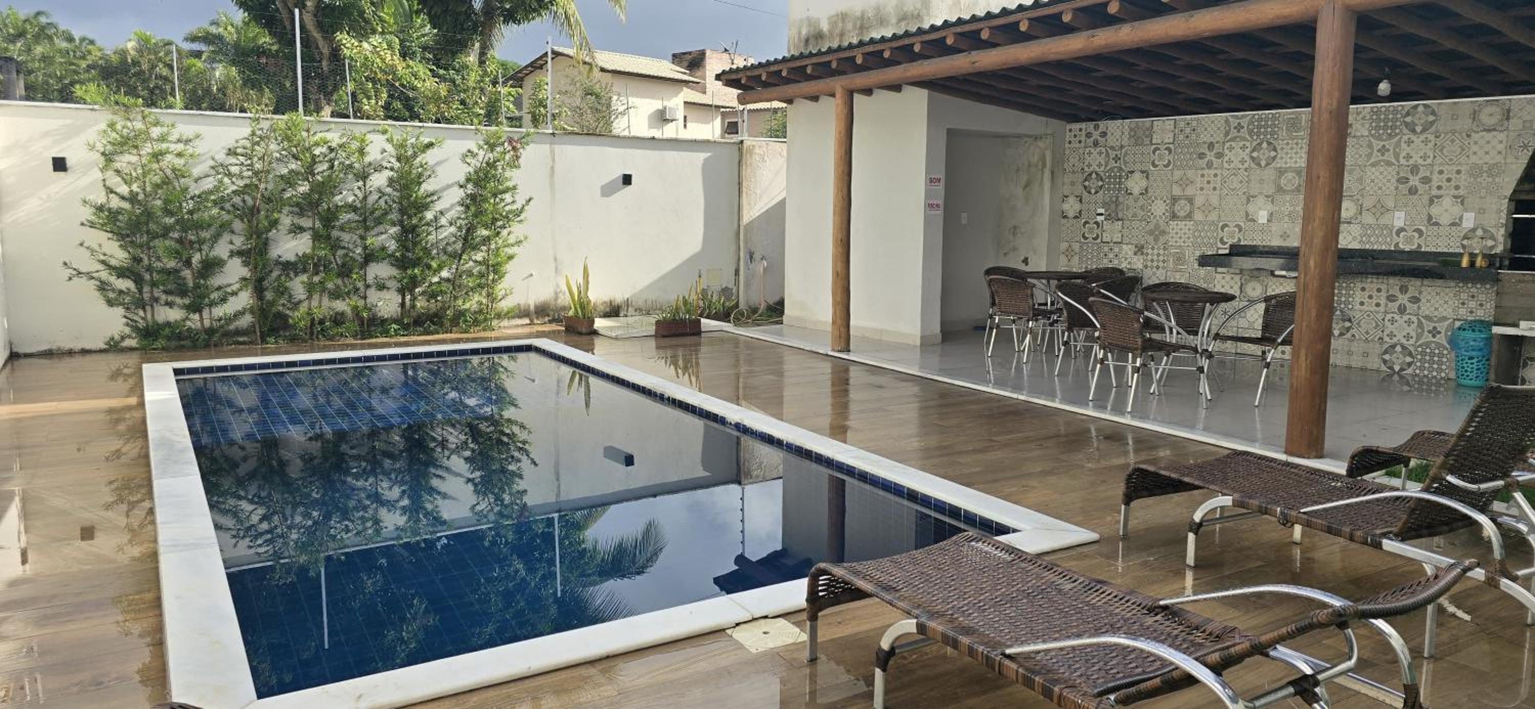 Casa Harmonia - 03 quartos sendo 01 suíte, próximo da praia, com piscina e área de churrasco