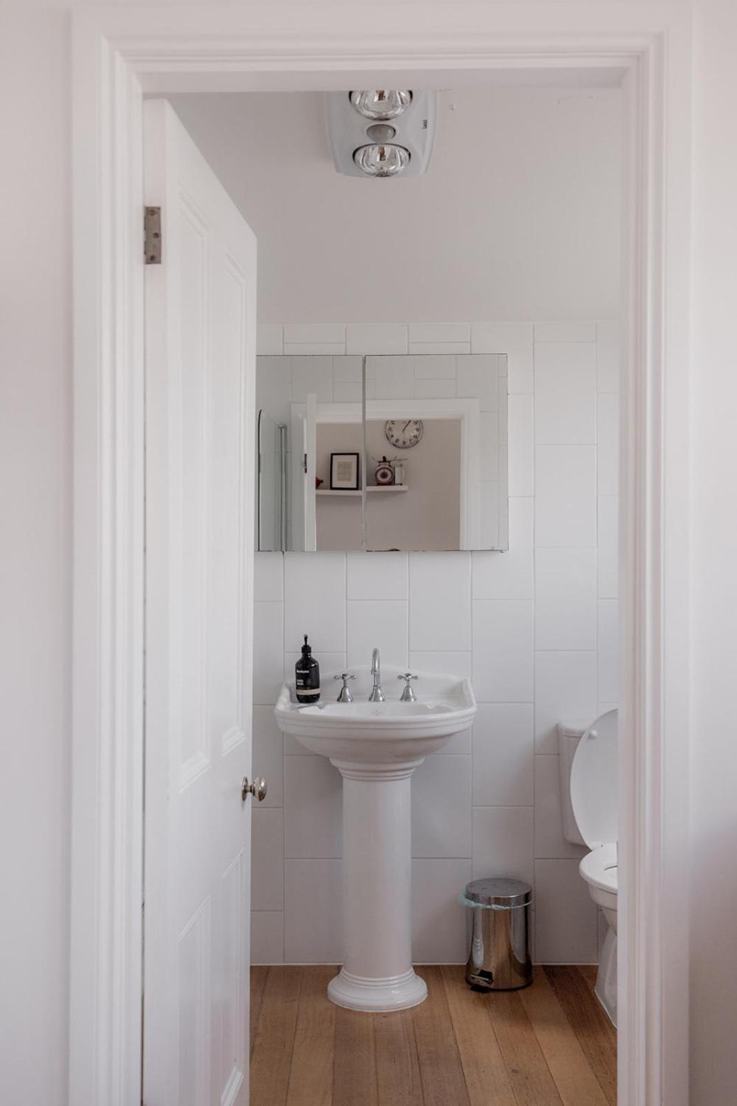 The Cutest Cottage In Town - South Hobart