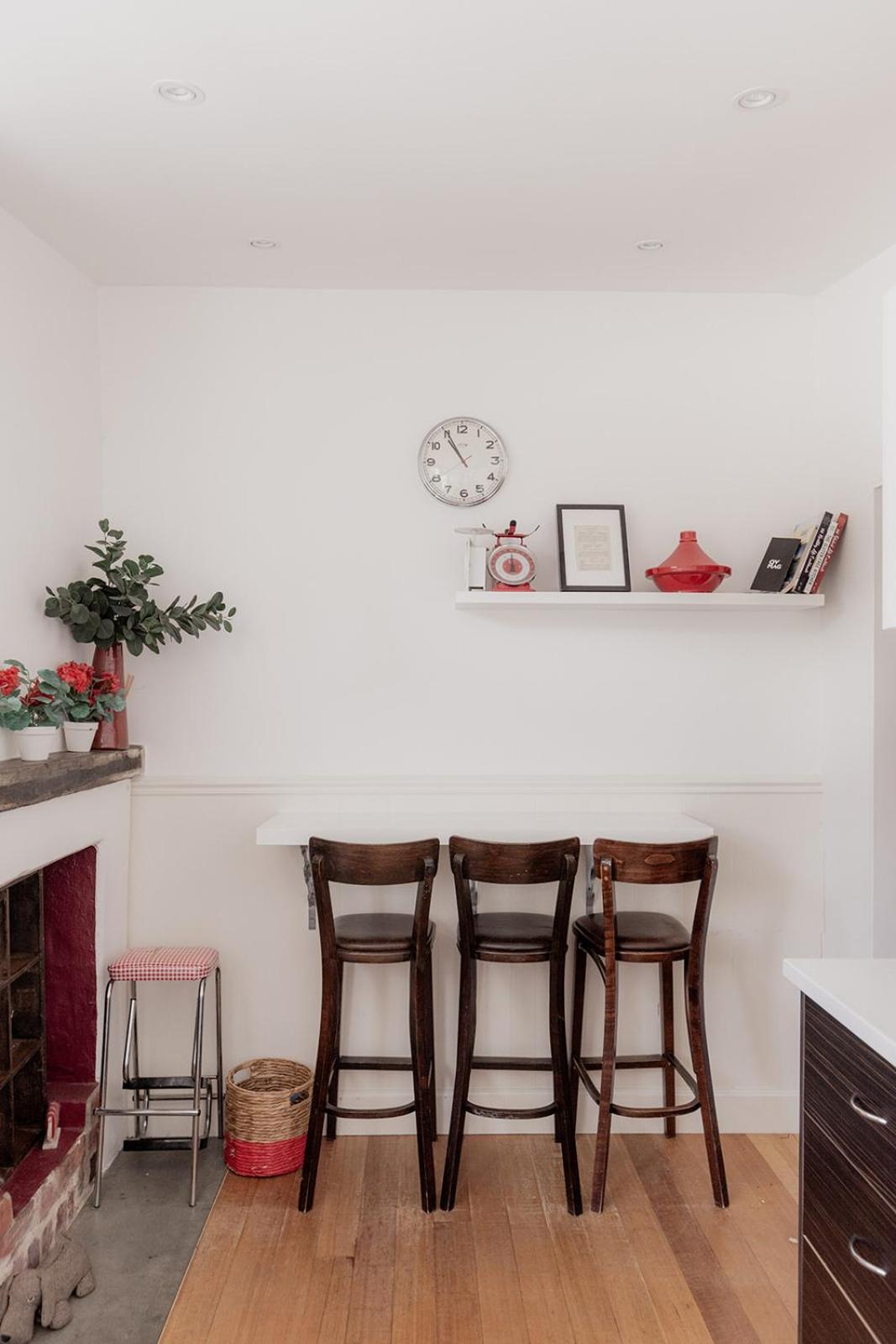 The Cutest Cottage In Town - South Hobart