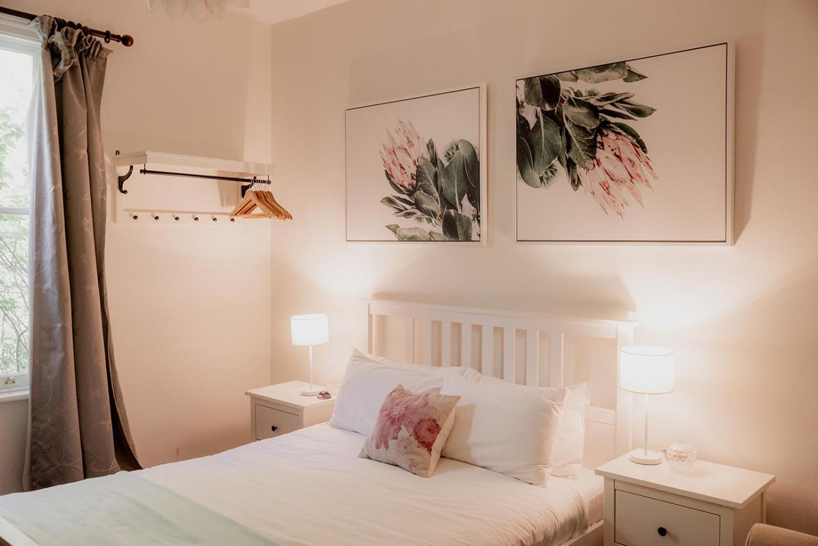 The Cutest Cottage In Town - South Hobart