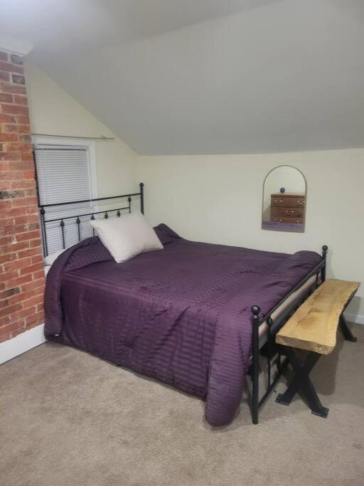 Cozy House in Historic District - Property Image 2