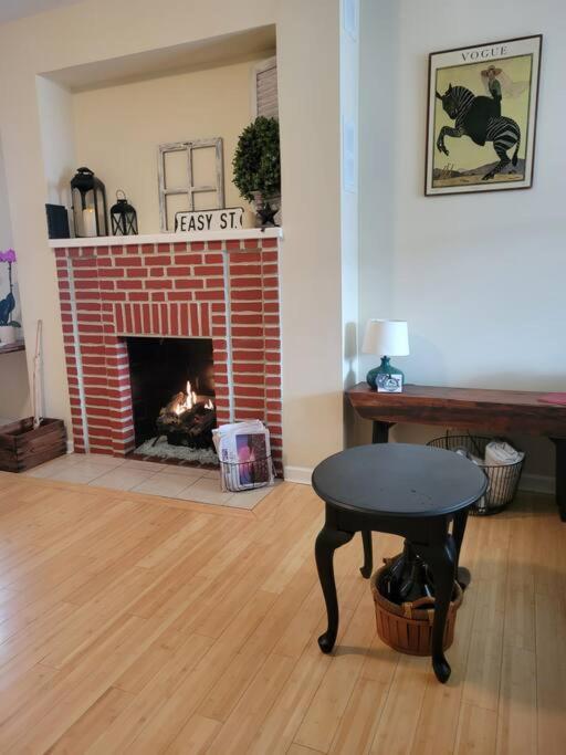 Cozy House in Historic District - Property Image 12
