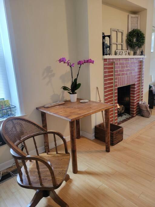 Cozy House in Historic District - Property Image 1